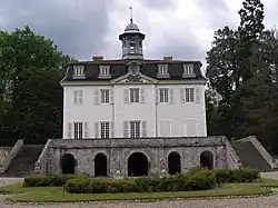 Château de Beauvoir à Arthun.
