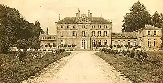 Image illustrative de l’article Château de Hauteville (Charchigné)