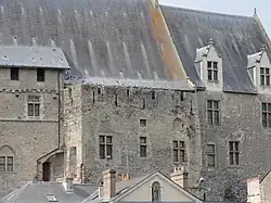 Photographie extérieure de la tour.