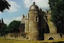 Le château de l'Escoublère.
