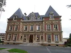 Château des Bergeries.