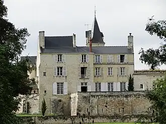 Château du Vieux Bagneux (2013).