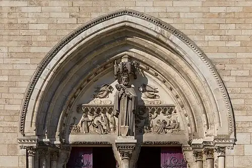 Tympan du portail sud.