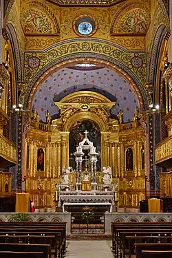 Photo du chœur de la cathédrale vu après restauration en avril 2025