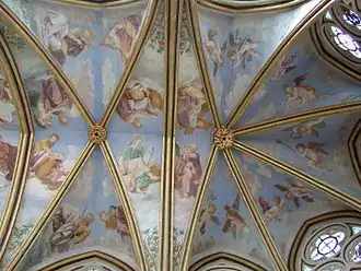 Les apôtres sur la voûte de la nef de l'Abbaye de Chaalis vers 1544.