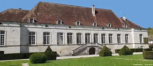 Le château et  Jardins de Chamarandes