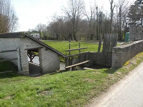 Le lavoir et le Réveillon.