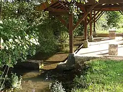 L'Argent au lavoir de la Chenau.