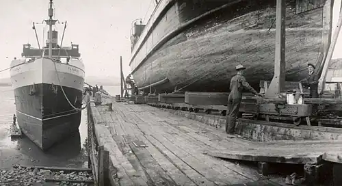 Ouvriers au chantier, vers 1940
