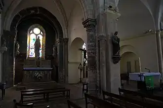 Chapelle polychrome.