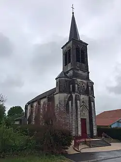 L'Église Saint-Hilaire d'Ollainville.