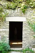 Entrée de la chapelle.
