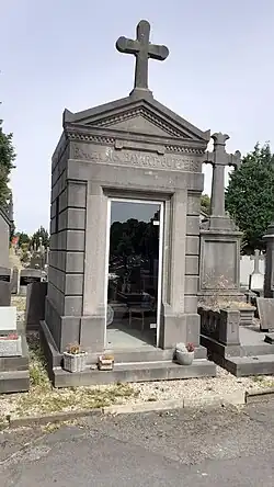 Chapelle famille Bayart-Outters.