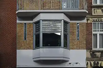 Le bow-window au premier étage.