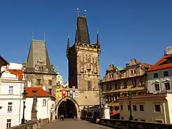 Tours du pont de la Petite Ville à Prague.