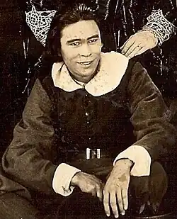 Description de l'image Charles Stevens in The Three Musketeers (1921).jpg.