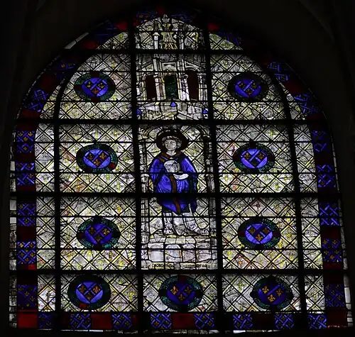 Vitrail de Saint-Piat dans le déambulatoire la cathédrale de Chartres.