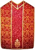 Chasuble de cérémonie de Jean-Albert Vasa, damassée des gerbes de blé de la famille Vasa.