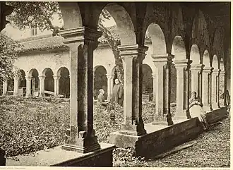 Cloître de l'abbaye des Châtelliers, 1889.