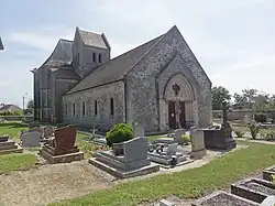 L'église Saint-Jean Baptiste.