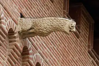 Un chef-d'œuvre de compagnon : gargouille restaurée à Toulouse.