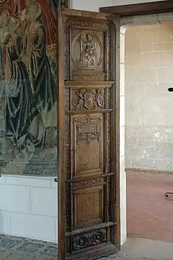 Porte en chêne du XVIe&nbsp;siècle.