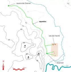 Représentation en couleurs du tracé d'un aqueduc antique, reporté sur une carte topographique.