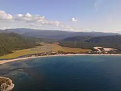 Vue d'une partie du golfe.