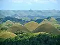 Autre vue des Chocolate Hills.