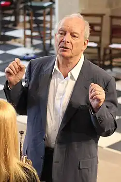 Description de cette image, également commentée ci-après