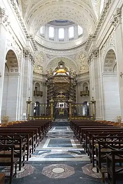 Vue générale de la nef.