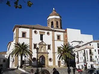 L'église Sainte Marie.