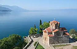 Photographie de l'église Saint-Jean de Kaneo à Ohrid