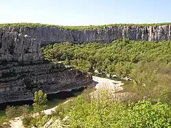 L'Ardèche et cirque de Gens.