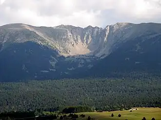 Cirque glaciaire du Cambre d'Aze.