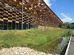 Vue de la façade de la cité des arts