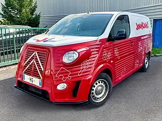 Citroën Jumpy/Caselani Type HG aux couleurs de JouéClub.