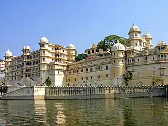 City Palace sur le lac Pichola.