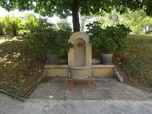 Fontaine.