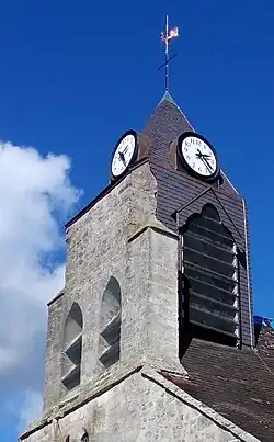 Le clocher de l'église Saint-Quentin après réfection.