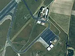 Partie civile de la base militaire de Cognac (aéroport de Cognac) en 2006.