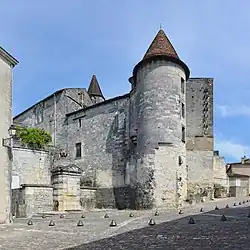 Tourelle sud du château.