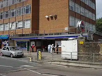 Image illustrative de l’article Colindale (métro de Londres)