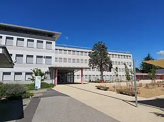 Collège Gérard Gaud.