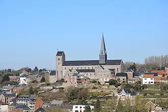 La collégiale Saint-Ursmer.