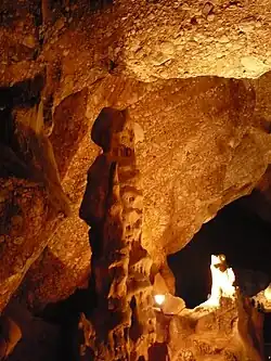 Cueva del Salnitre