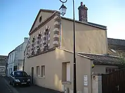 Ancienne mairie de la rue de la République.