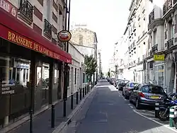 Habitat dense de gare - La rue des Vallées.