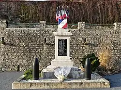 Le monument aux morts.