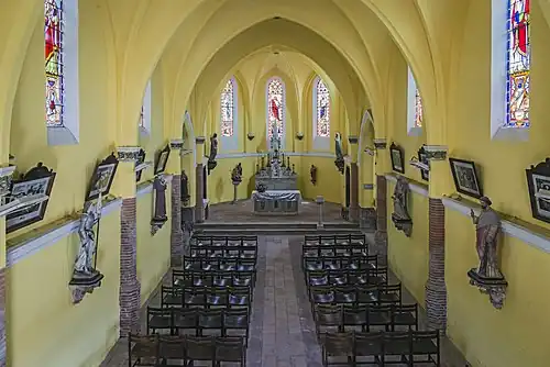 Vue de l'intérieur de l'église.
